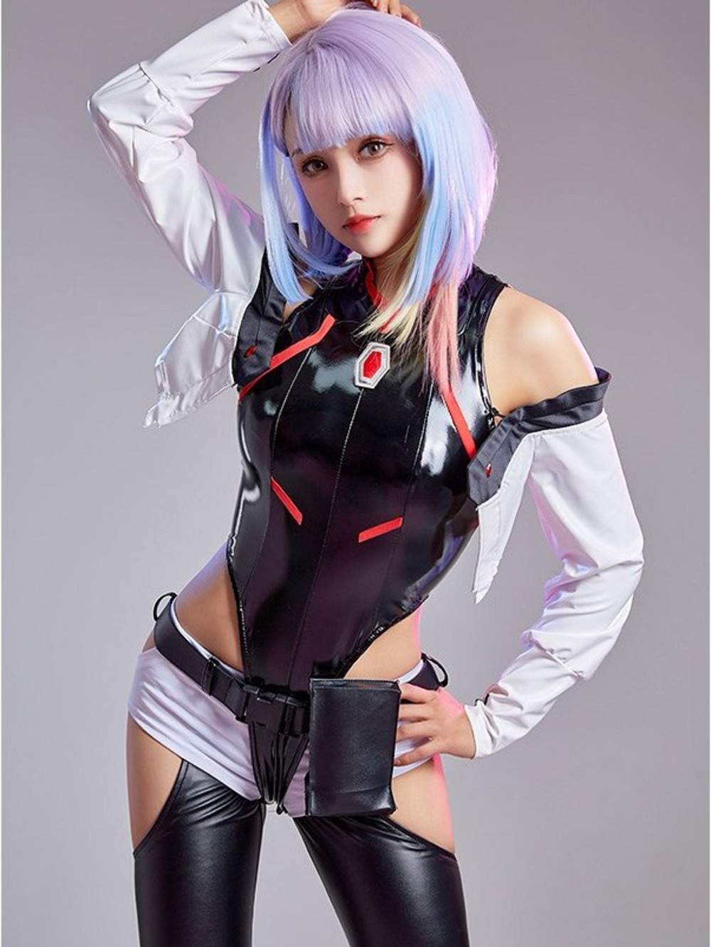 Lucy cyberpunk cosplay